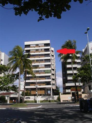 Apartment Na Beira De Pajucara - Edificio Casa Bela - Aparamento Com 02 Quartos - Possui Varanda - Vista Lateral Do Mar- Avenida Doutor Antonio Gouveia 77-consumo Eletrico E Pago No Ckeck-out- 1 Kwh E 1,35 Reais - Tem Tela De Protecao Na Varanda E Janelas Maceio (Alagoas)